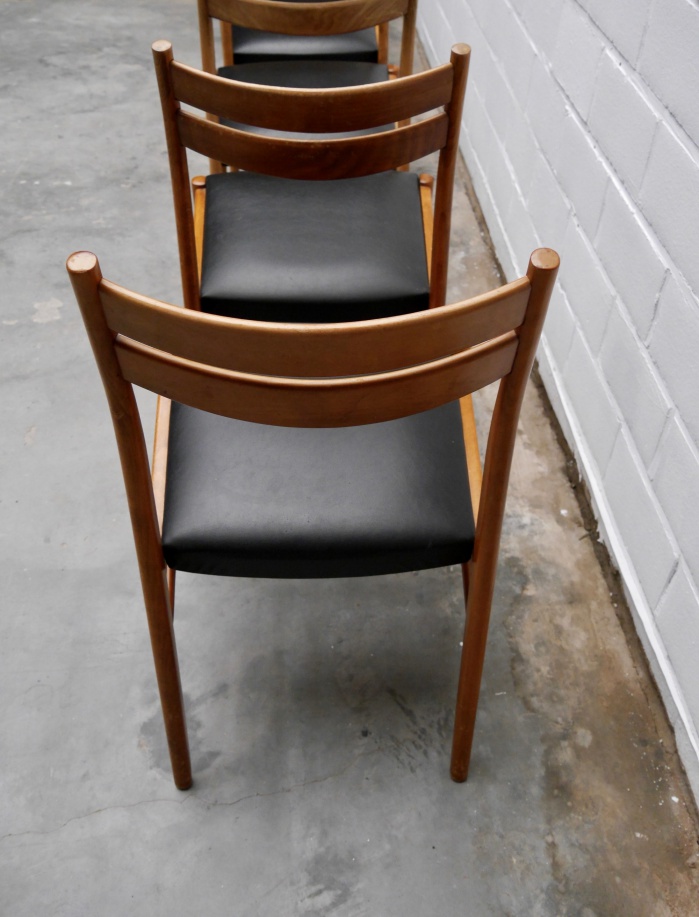 Vintage stoelen - VERKOCHT